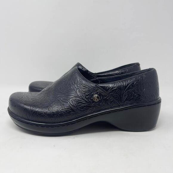 Klogs Genoa Slip On Clogs Womens 7 Black Tooled Leather Slip Resistant Nursing - Picture 4 of 9